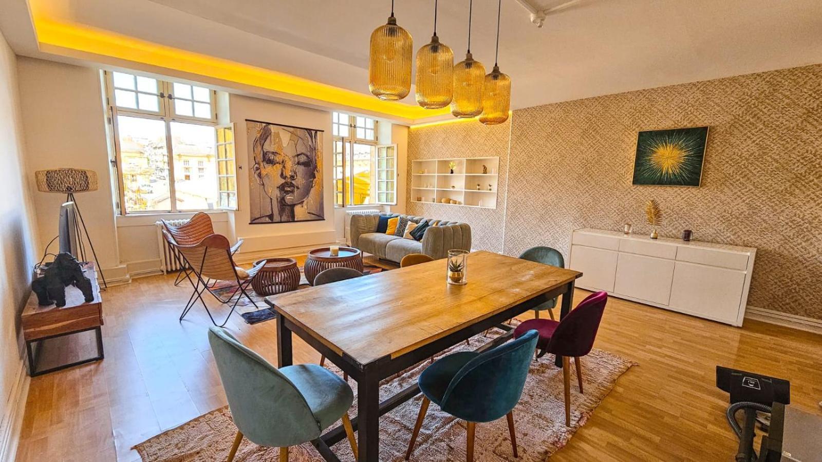 Grand Apt 130M2 Vue Place Ducale Charleville-Mézières Kültér fotó
