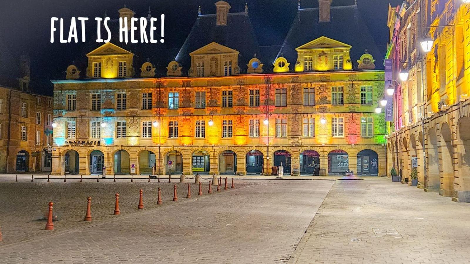 Grand Apt 130M2 Vue Place Ducale Charleville-Mézières Kültér fotó
